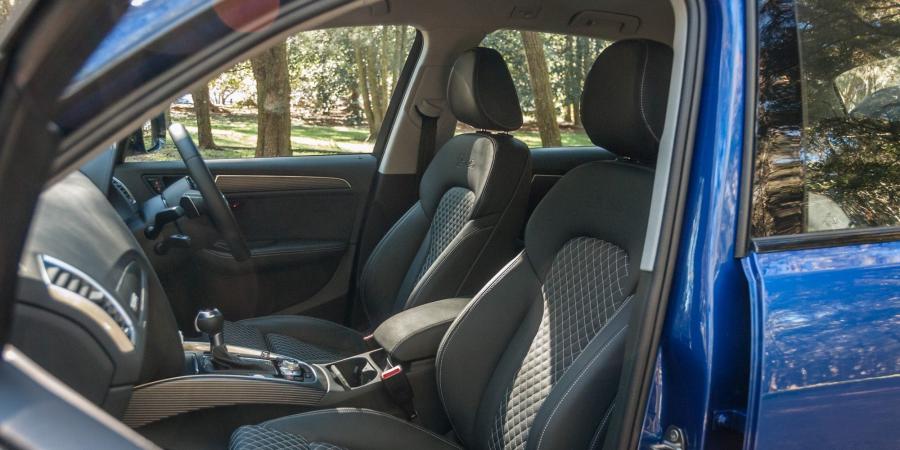 Интерьер Audi SQ5 TDI Plus (8R) 2016 года  (AU) (фото 7 из 18)